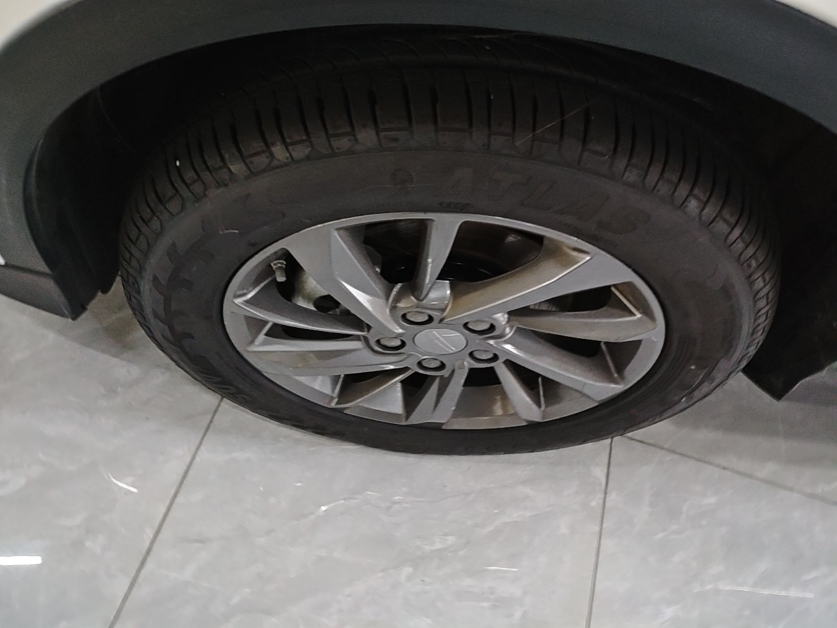 Geely Auto Coolray 2025 Bin Yue L 1.5TD DCT Star Diamond — снимка 10