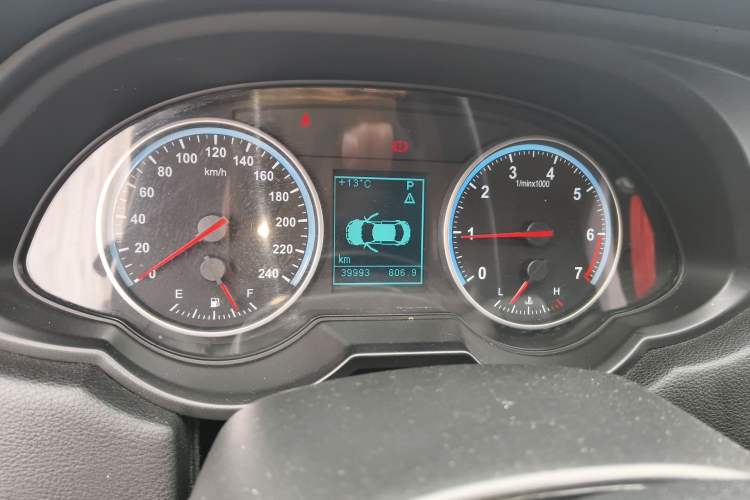 Used Brilliance H530 2017 1.6L Automatic Comfort Model Instrument Cluster