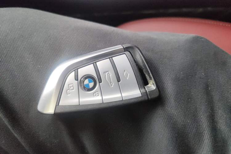 Used BMW X5 2022 Restyled xDrive 30Li Luxury Version M Sport Package