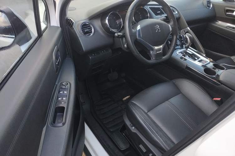 Used Peugeot 3008 2013 2.0L Automatic Trend Edition
