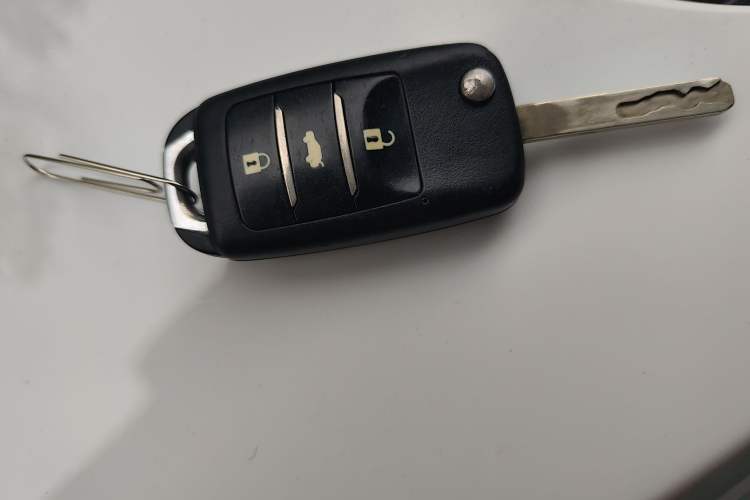 Used CHANGAN Eado 2015 1.6L Automatic Junku Model China V Standard Interior 1