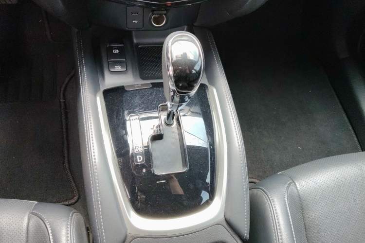 Used Nissan X-Trail 2020 2.5L XL ITS CVT 4WD Deluxe Navigation Edition Gear Lever