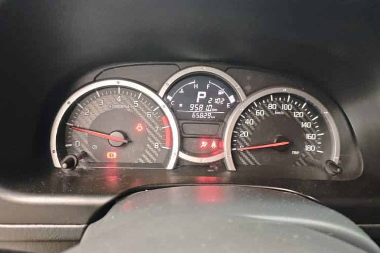 Used Suzuki Jimny 2015 1.3 AT JLX
