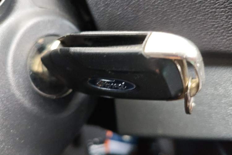 Used Ford Escort 2015 1.5L Automatic Fashion Model