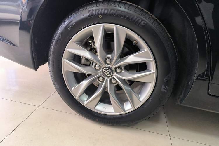 Used Toyota Avalon 2019 2.0L Luxury Edition China VI Standard