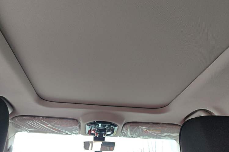 Used JETOUR Traveler 2025 1.5TD DCT Two-Wheel Drive Exploration+