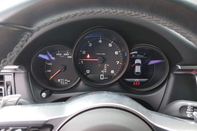 Used Porsche Macan 2021 Macan 2.0T