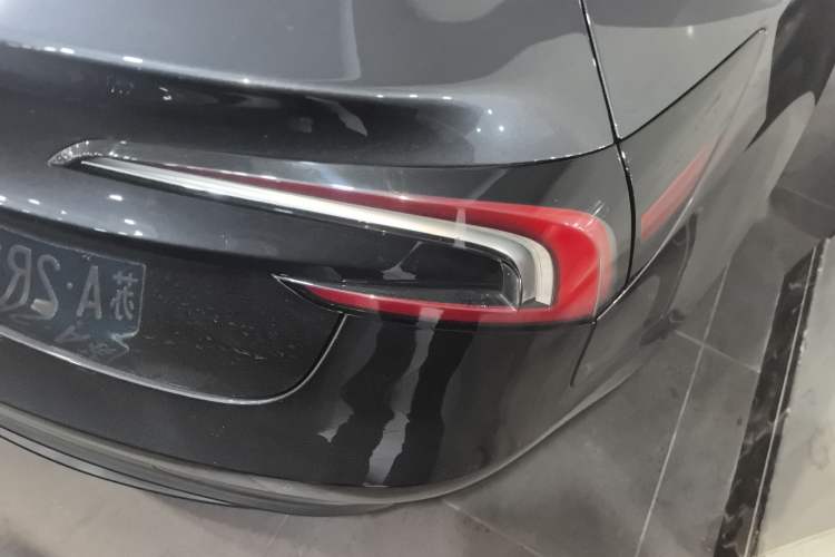 Used Tesla Model 3 2023 Rear-Wheel-Drive Version
