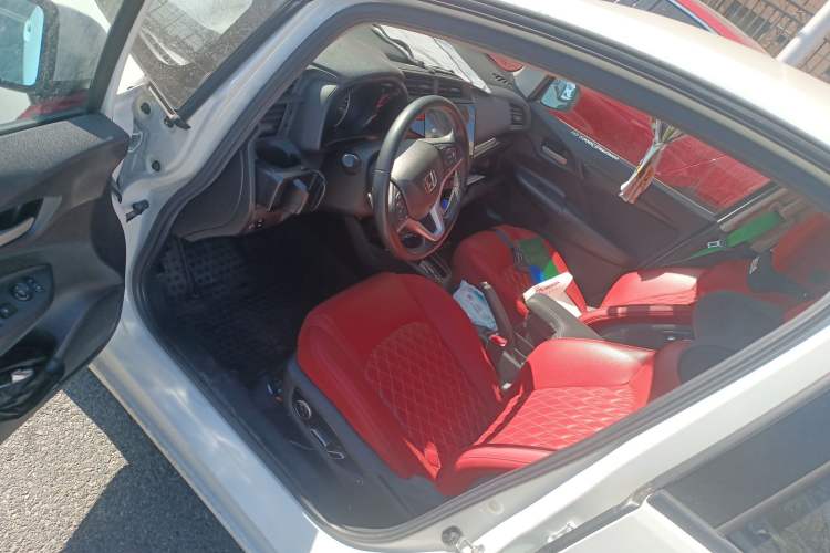 Used Honda Fit 2016 1.5L LX CVT Comfort Model Driver Seat