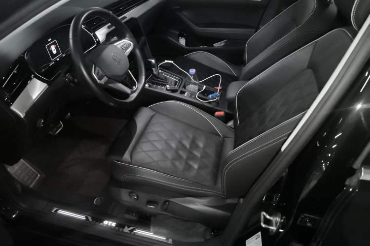 Used Volkswagen Magotan GTE Plug-in Hybrid 2022 GTE Luxury Model