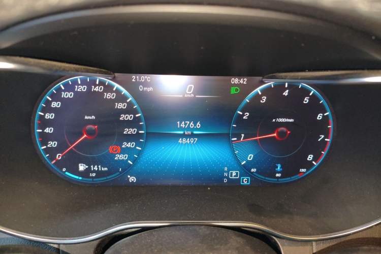 Used Mercedes-Benz GLC 2022 GLC 260 L 4MATIC Luxury Model Instrument Cluster