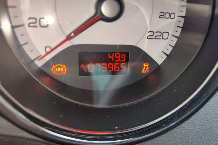 Used Peugeot 408 2013 2.0L Automatic Luxury Edition
