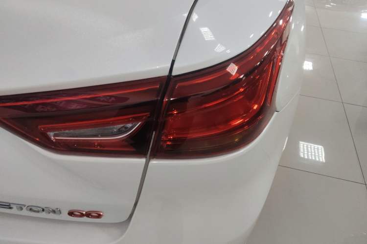 Used CHANGAN Ruicheng CC 2020 1.5T Automatic Xuanrui Model Exterior 3