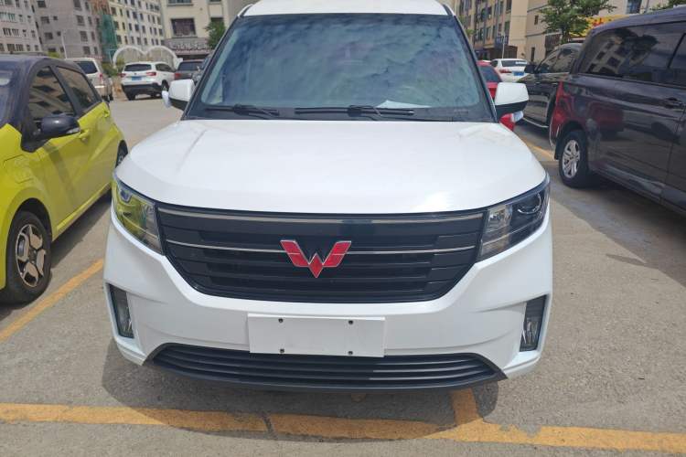 Used Wuling Zhengcheng 2021 1.5T Manual Luxury Version Front