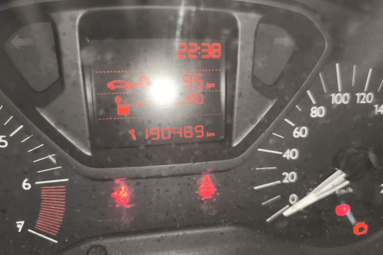 Used Citroen Elysee 2016 1.6L Manual Fashion Edition Odometer Close Up