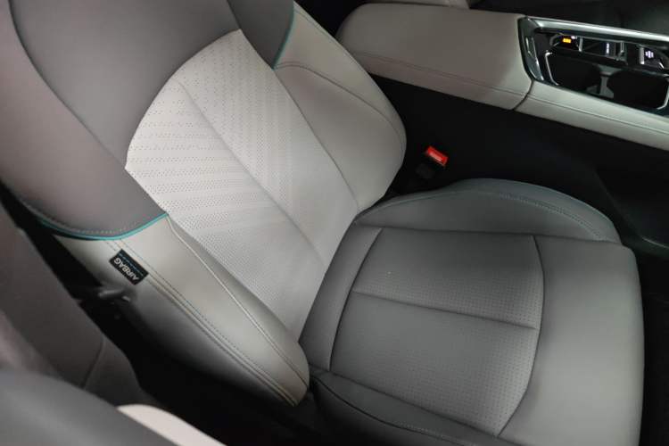 Used Changan UNI-T 2023 Second-Generation 1.5T Prestige Model