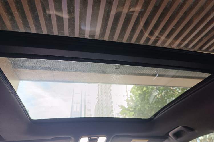 Used Li Auto ONE 2020 Extended-Range 6-Seater Version
