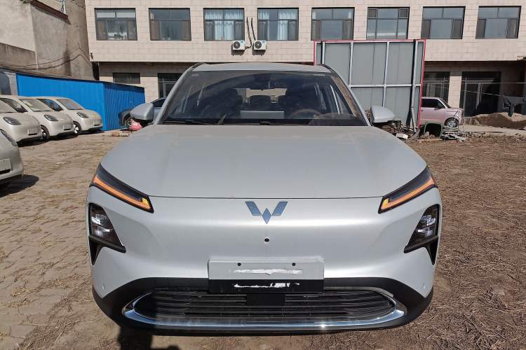 Used Wuling Xingguang S 2025 Model, 130km Leading Edition