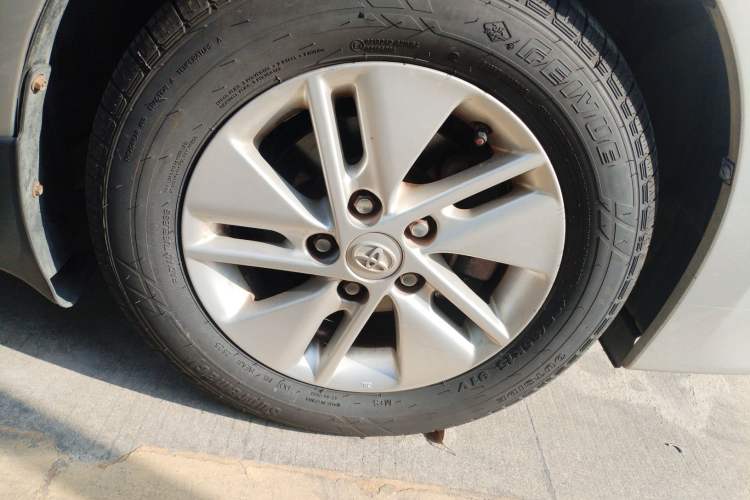 Used Toyota Corolla 2014 1.6L CVT GL
