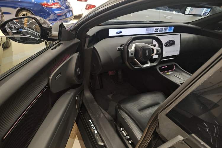 Used Avatr 12 2025 Ultra Extended-Range Edition