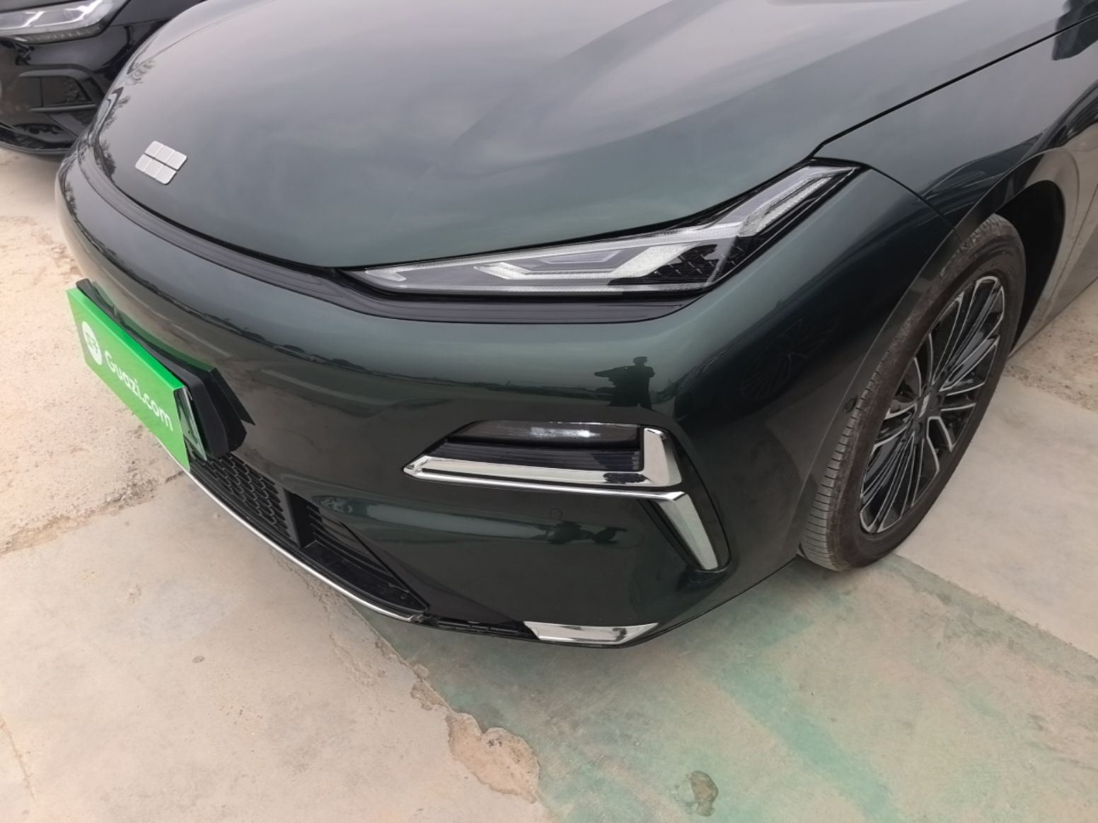 Geely Galaxy 8 2025 130km EM-i Deluxe Edition — снимка 8
