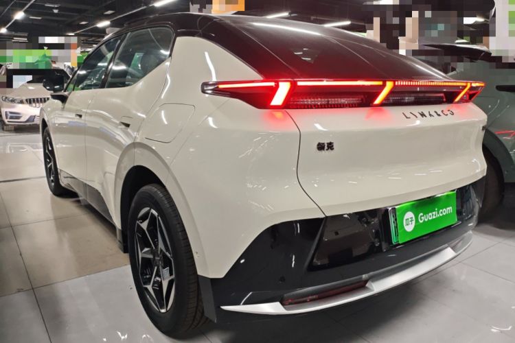 Used Lynk & Co Z20 2026 Model 430km Rear-Wheel Drive Pro Rear Left 45 Deg