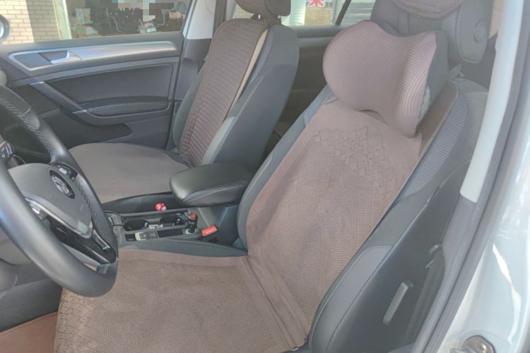 Used Volkswagen Golf 2020 280TSI DSG Comfort Version Left Front Seat