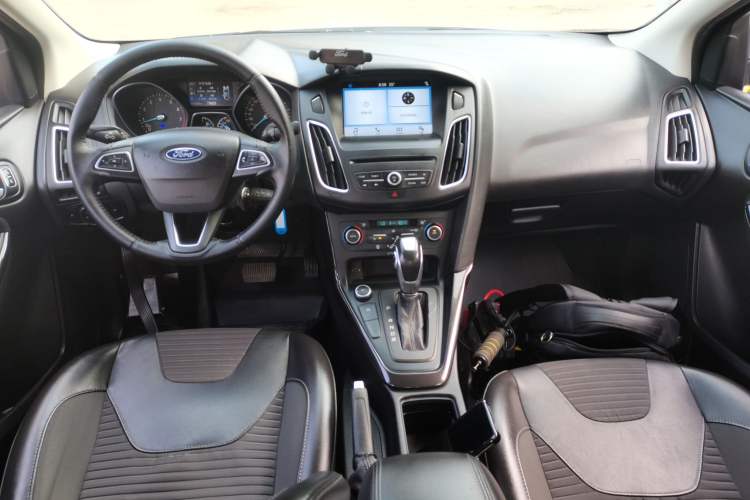 Used Ford Focus 2018 Sedan Classic EcoBoost 180 Automatic Elite Model