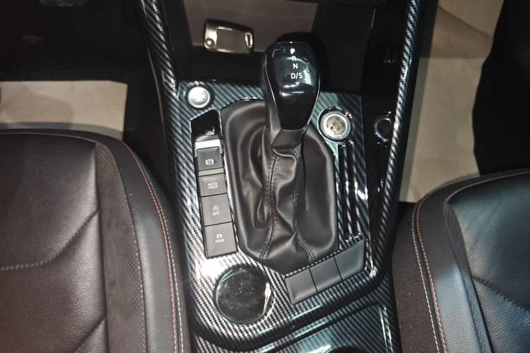 Used Volkswagen Tayron 2019 330TSI Two-Wheel Drive Luxury Model China VI Standard
