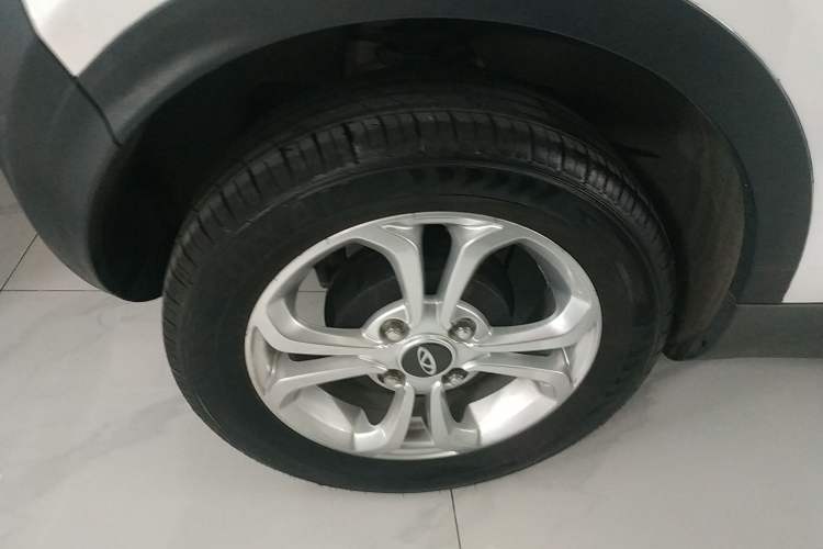 Used Chery New Energy Little Ant 2021 200 000-Yuan Ant Fan Edition Energetic Version NMC Lithium Battery 301 km