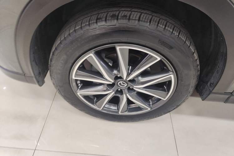 Used Mazda CX-5 2020 2.5L Automatic 4x4 Flagship Edition
