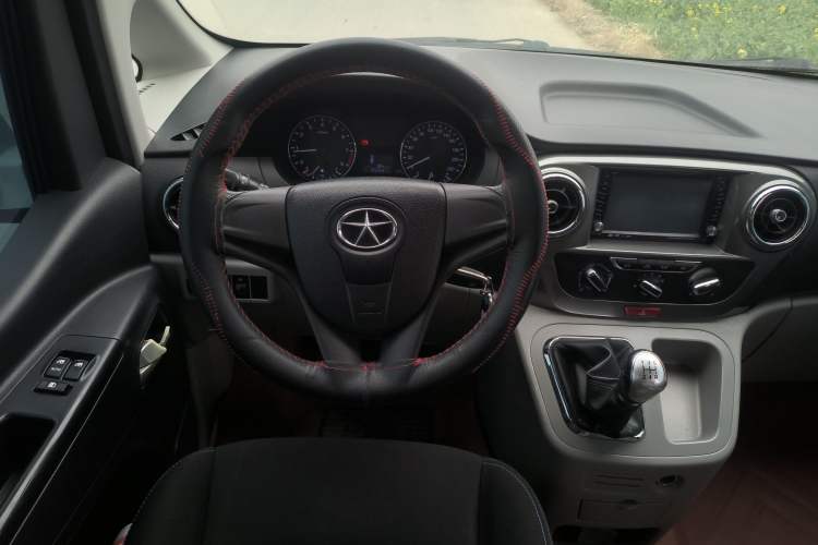 Used JAC Refine M3 2015 Maker Edition 1.6L Luxury Smart Version