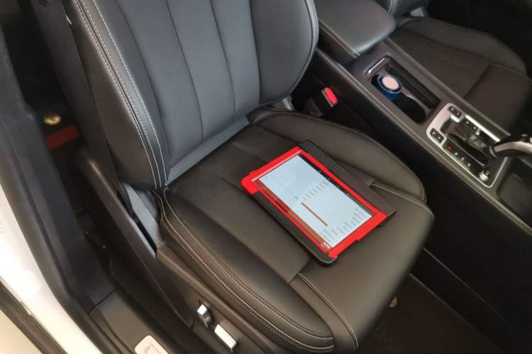 Used BYD Tang 2018 2.0T Automatic SmartConnect Prestige 7-Seater China V Standard