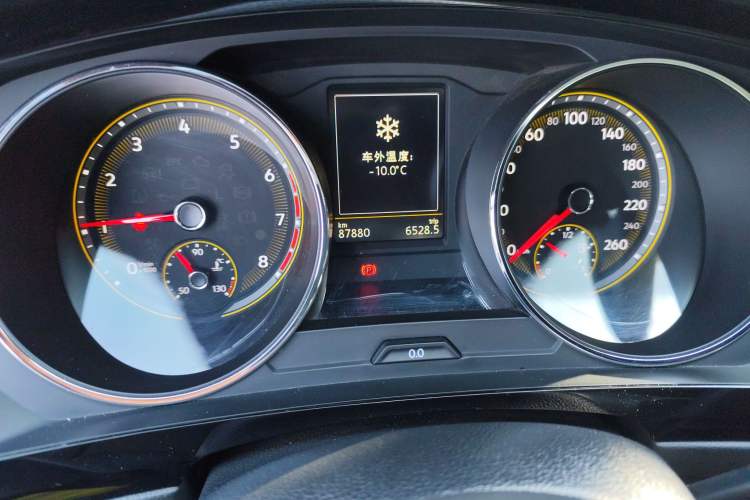 Used Volkswagen Tiguan L 2019 380TSI Automatic All-Wheel Drive Luxury Edition with 7 Seats China VI Standard