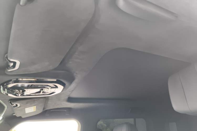 Used JETOUR Traveler C-DM 2024 C-DM 208KM Mountain & Wilderness Edition
