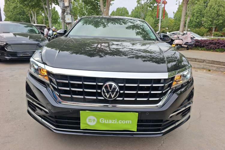 Used Volkswagen Passat 2021 330TSI Elite Edition Front