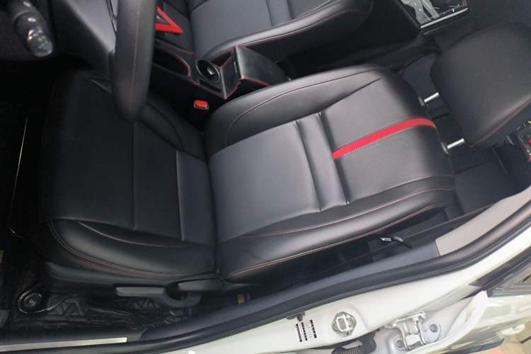 Used Toyota YARiS L Zhi Xuan 2022 X-Trail 1.5L CVT Luxury PLUS Edition
