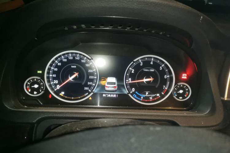 Used BMW 5 Series GT 2017 528i Leading Model