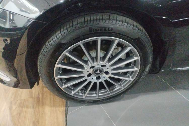 Used Mercedes-Benz E-Class 2021 Facelift E 260 L