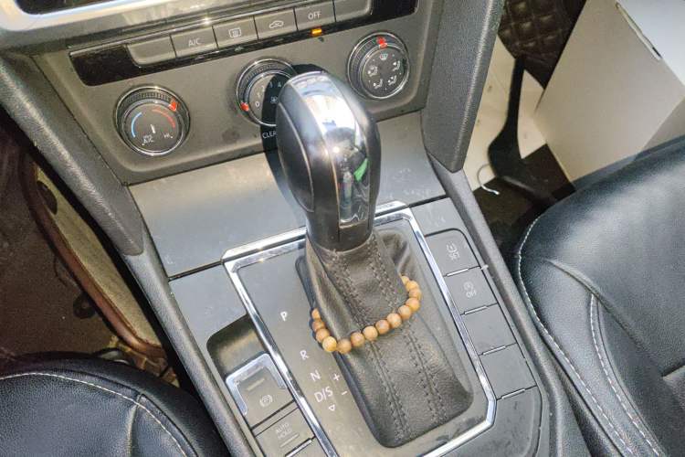 Used Volkswagen Lamando 2019 230TSI DSG Fashion Edition China VI
