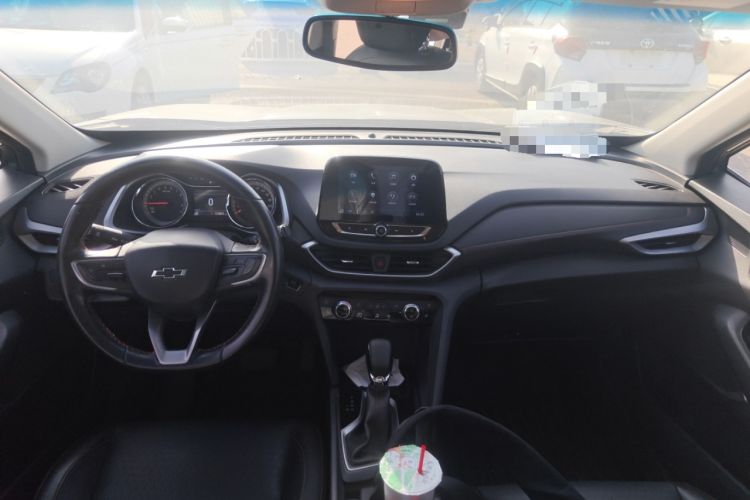 Used Chevrolet Orlando 2018 Redline 530T Automatic Zhaoxiang Edition (5+2 Seating) – China V Standard Center Console