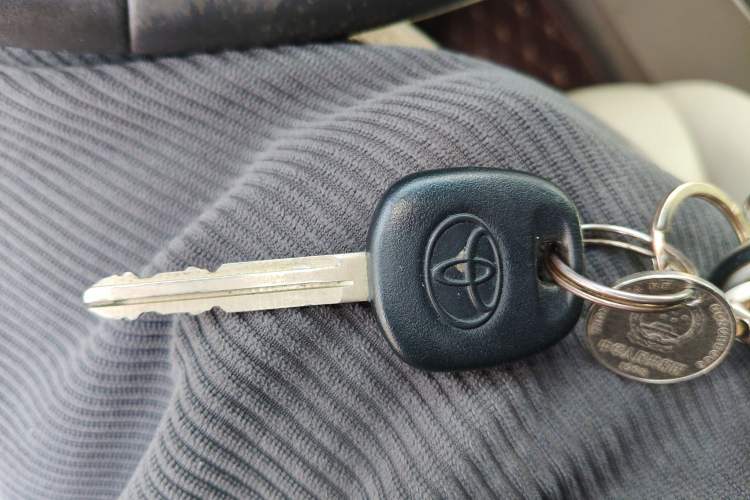 Used Toyota Camry 2013 200G Classic Luxury Edition