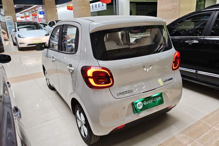 Used Wuling Hongguang MINIEV 2025 Four-Door Version Advanced Edition
