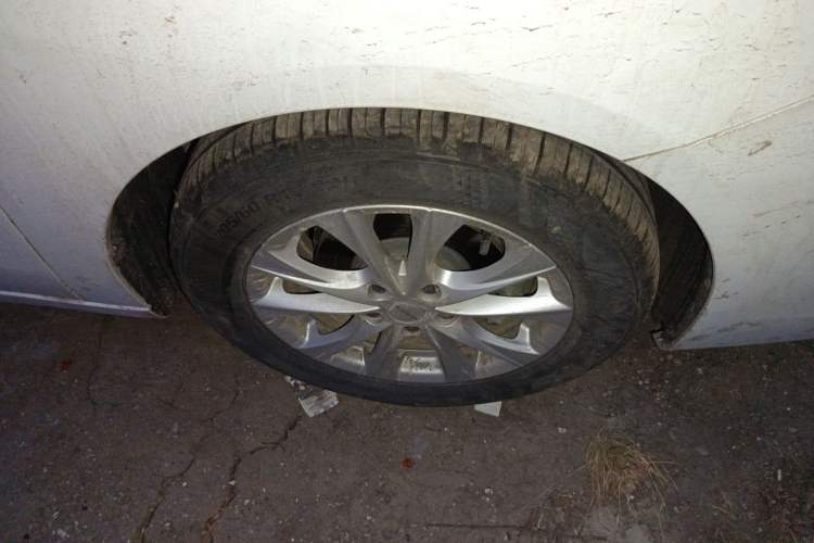 Used Roewe i5 2023 1.5L Manual Comfort Edition
