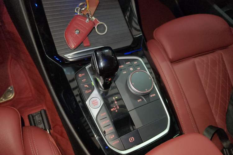 Used BMW X3 2022 Second Facelift xDrive30i Leading Edition M Night Sky Package
