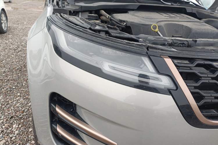 Used Land Rover Range Evoque 2023 Aurora L 249 PS Collins Antique Bronze Special Edition Right Front Headlight