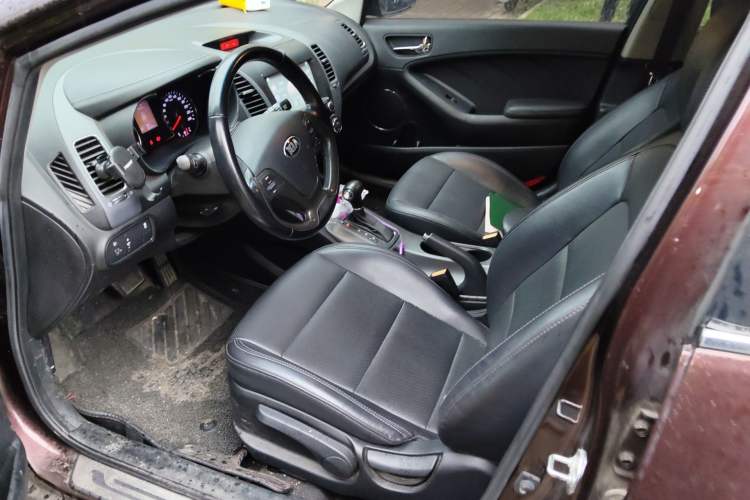 Used Kia K3 2015 1.6L Automatic DLX Left Front Seat