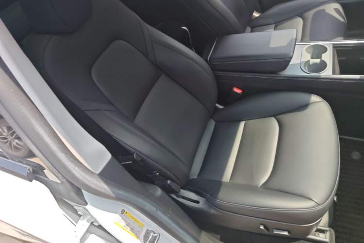 Used Tesla Model Y 2022 Revised Version Rear-Wheel Drive Right Front Seat