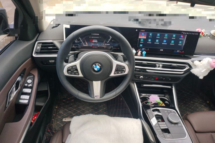 Used BMW 3 Series 2023 320Li M Sport Package Steering Wheel