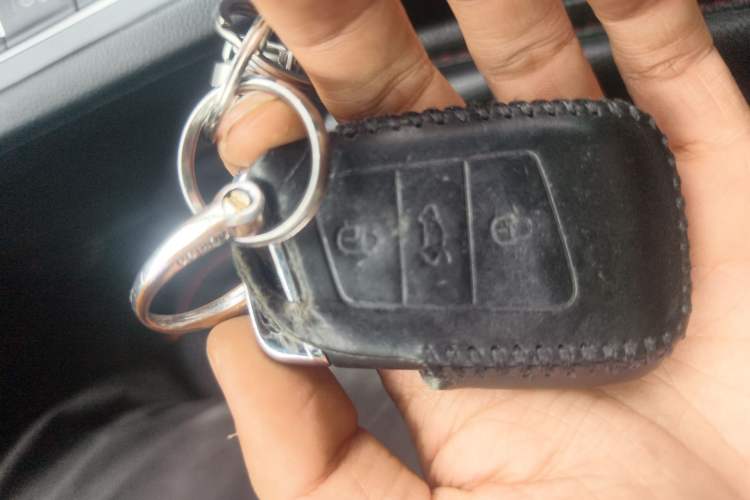 Used Volkswagen Magotan 2017 380TSI DSG Luxury Model Vehicle Key